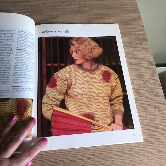 Vintage 80s knitting book - Picture 6 of 10